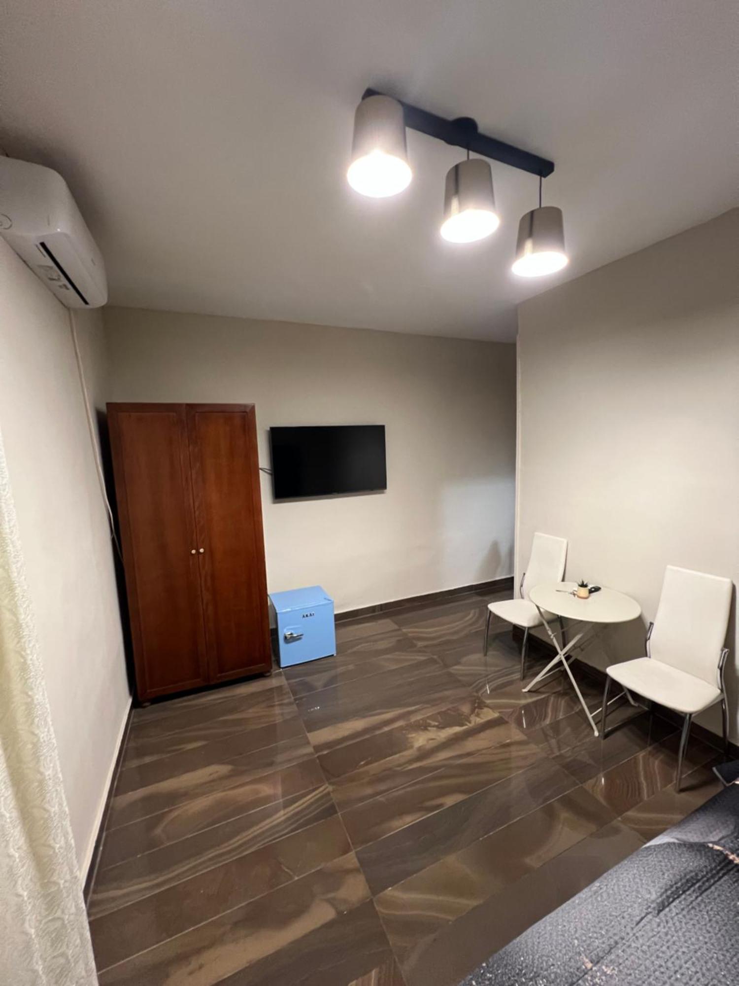 Room Station Giulia ナポリ エクステリア 写真